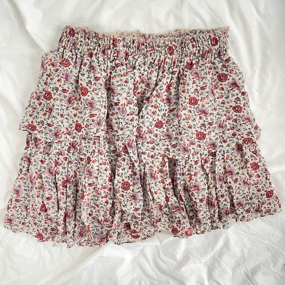 LoveShackFancy Dresses & Skirts - Cutest LoveShackFancy floral silk skirt ❣️ size S